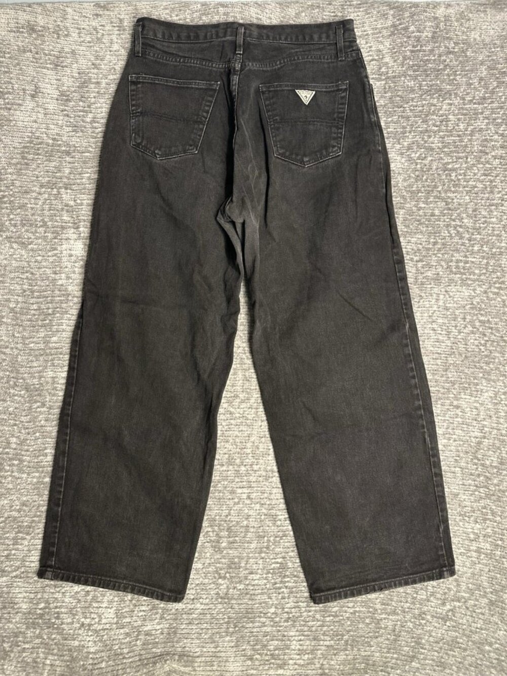 Vintage Guess Jeans Triangle Logo Pocket 90s High Rise Mom Jeans Size 4